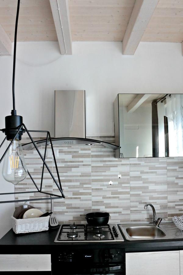 Paradeisos Residence Sas ซอมมา ลอมบาร์โด ภายนอก รูปภาพ